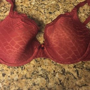 MAIDENFORM bra